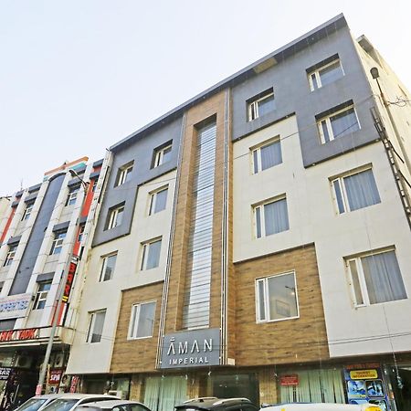 Hotel Aman Imperial Just A Minute Away From New Delhi Railway Station And Connaught Place מראה חיצוני תמונה