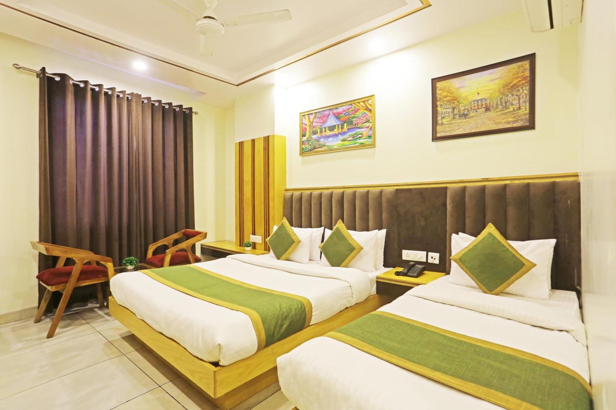 Hotel Aman Imperial Just A Minute Away From New Delhi Railway Station And Connaught Place מראה חיצוני תמונה