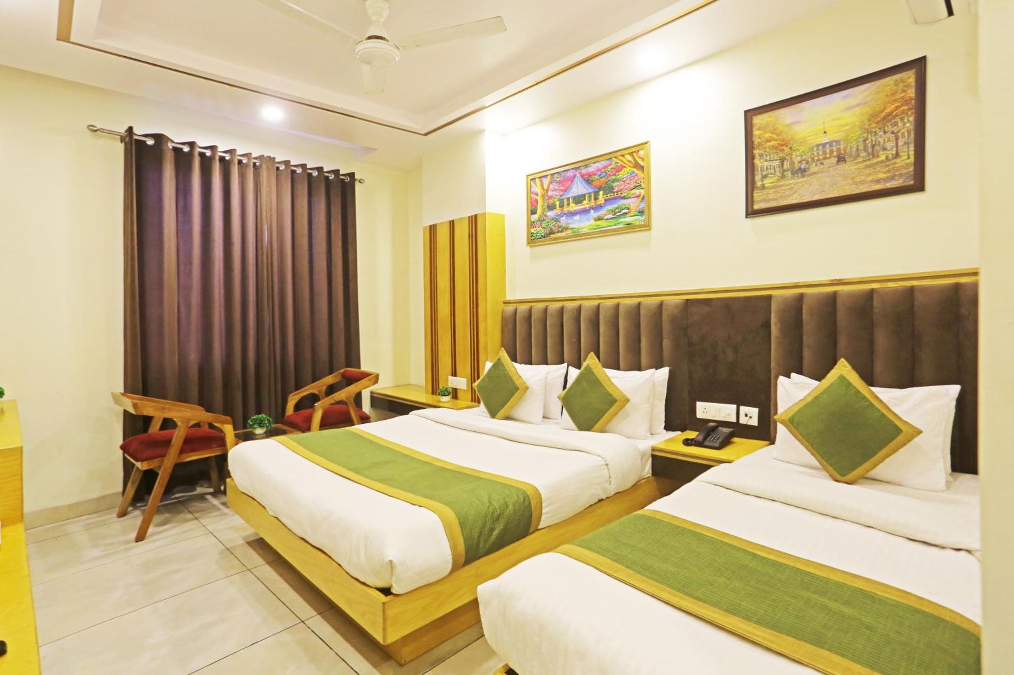 Hotel Aman Imperial Just A Minute Away From New Delhi Railway Station And Connaught Place מראה חיצוני תמונה