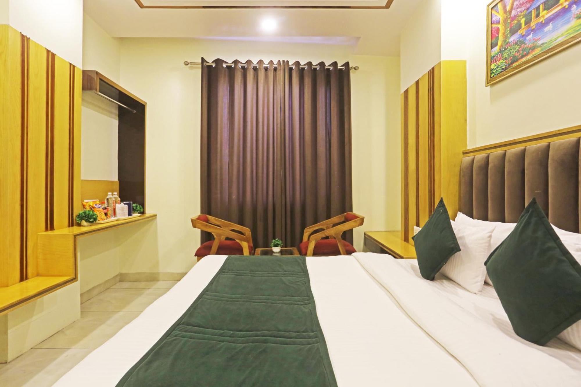 Hotel Aman Imperial Just A Minute Away From New Delhi Railway Station And Connaught Place מראה חיצוני תמונה