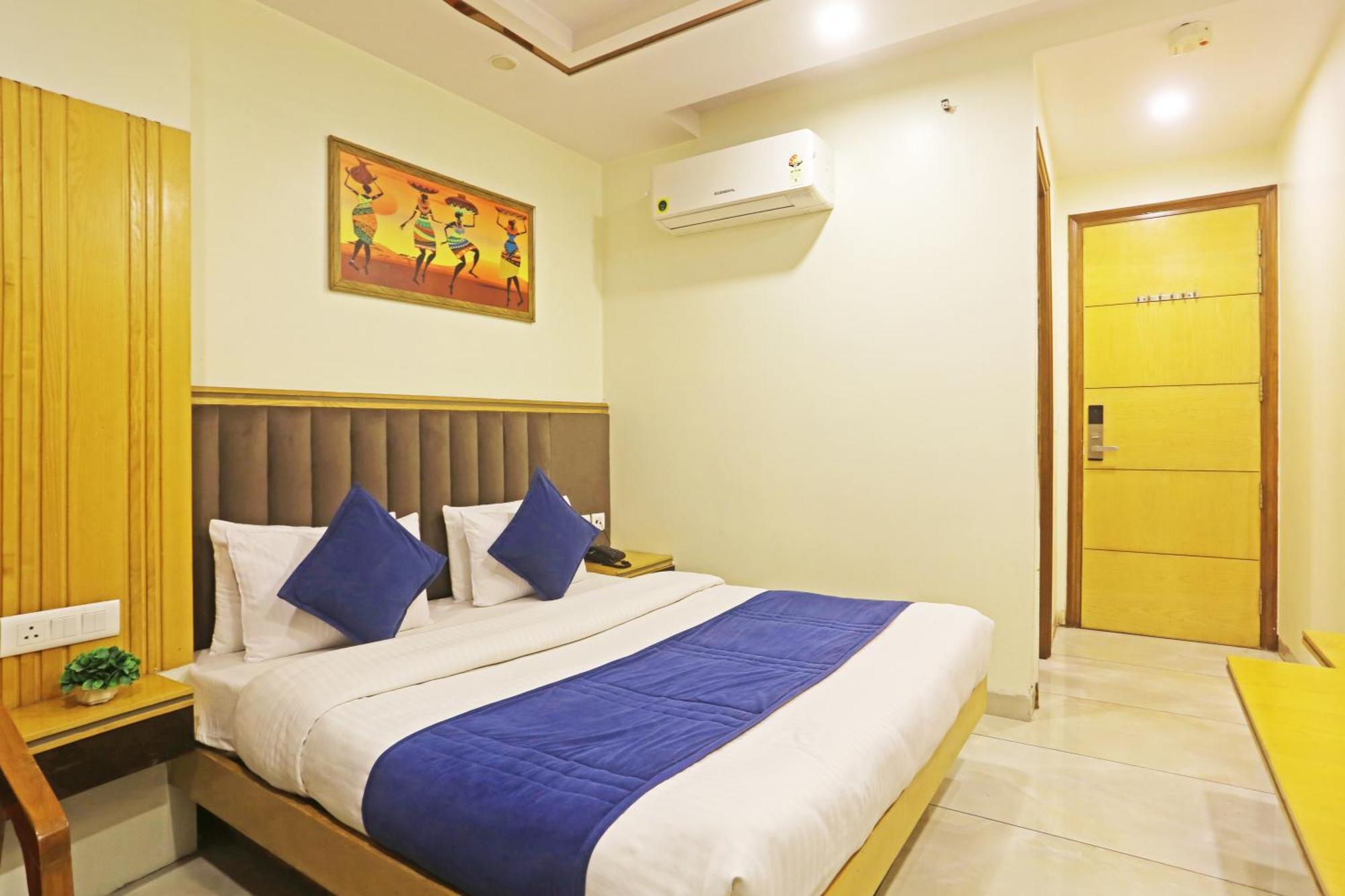 Hotel Aman Imperial Just A Minute Away From New Delhi Railway Station And Connaught Place מראה חיצוני תמונה
