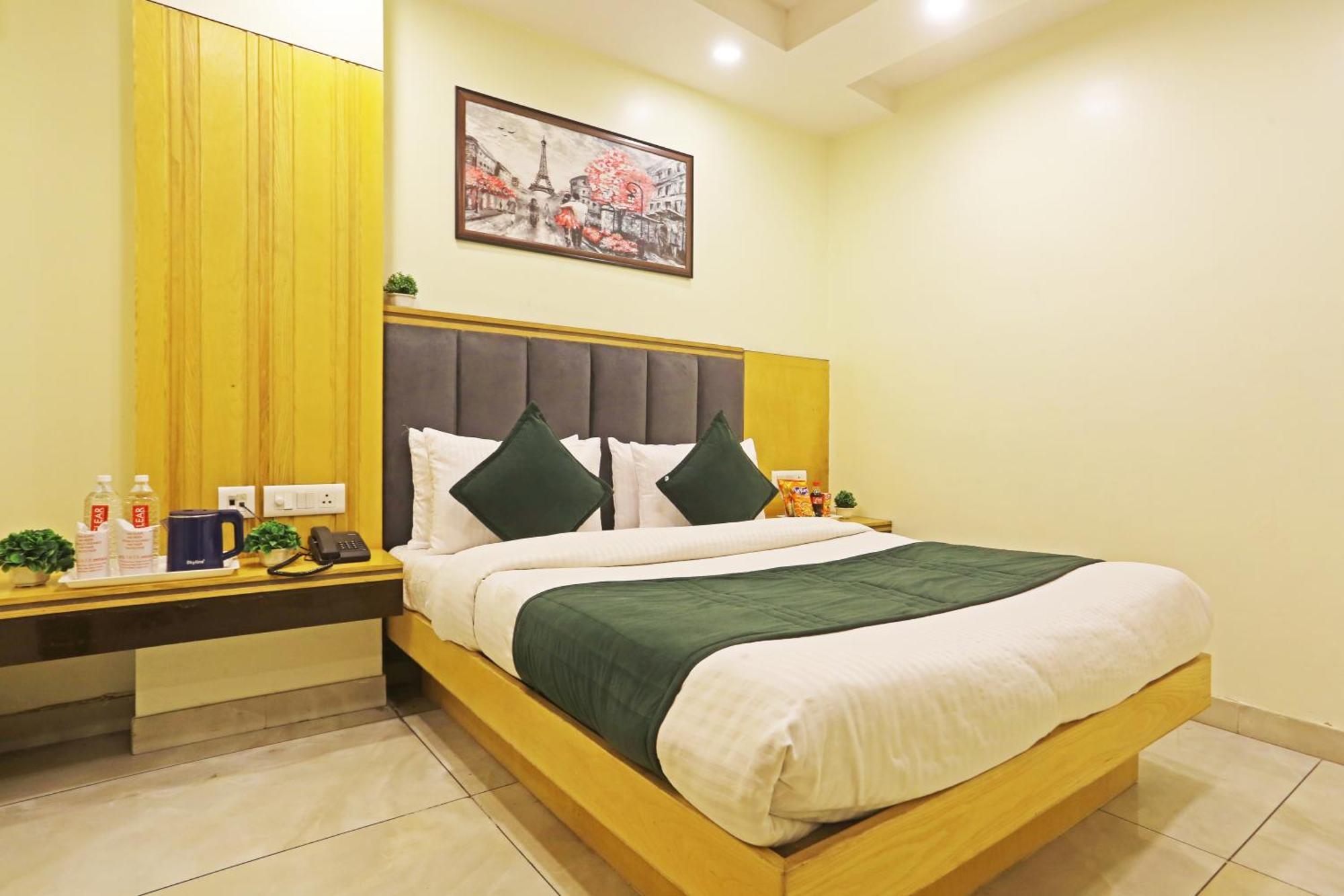 Hotel Aman Imperial Just A Minute Away From New Delhi Railway Station And Connaught Place מראה חיצוני תמונה