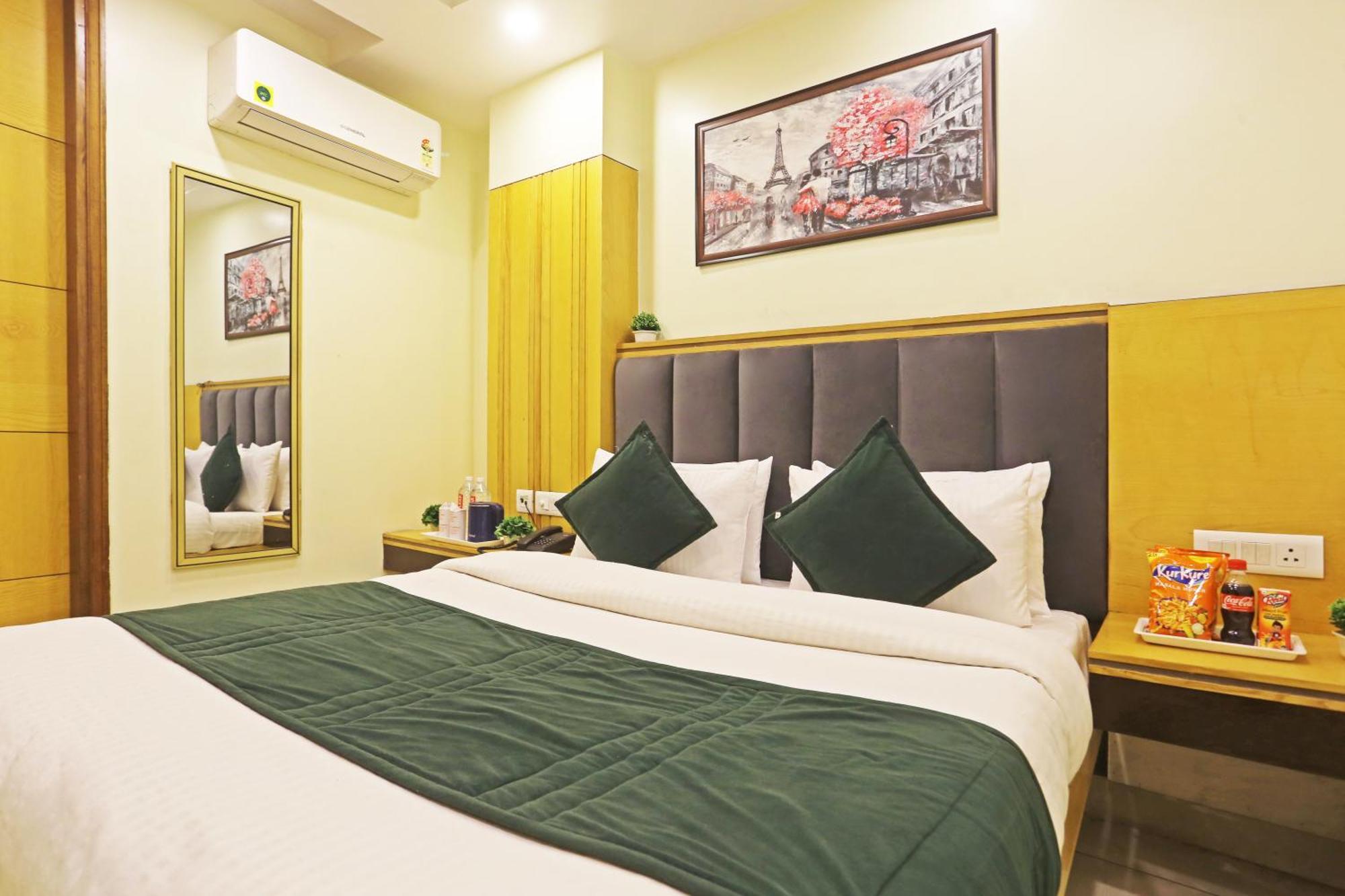 Hotel Aman Imperial Just A Minute Away From New Delhi Railway Station And Connaught Place מראה חיצוני תמונה