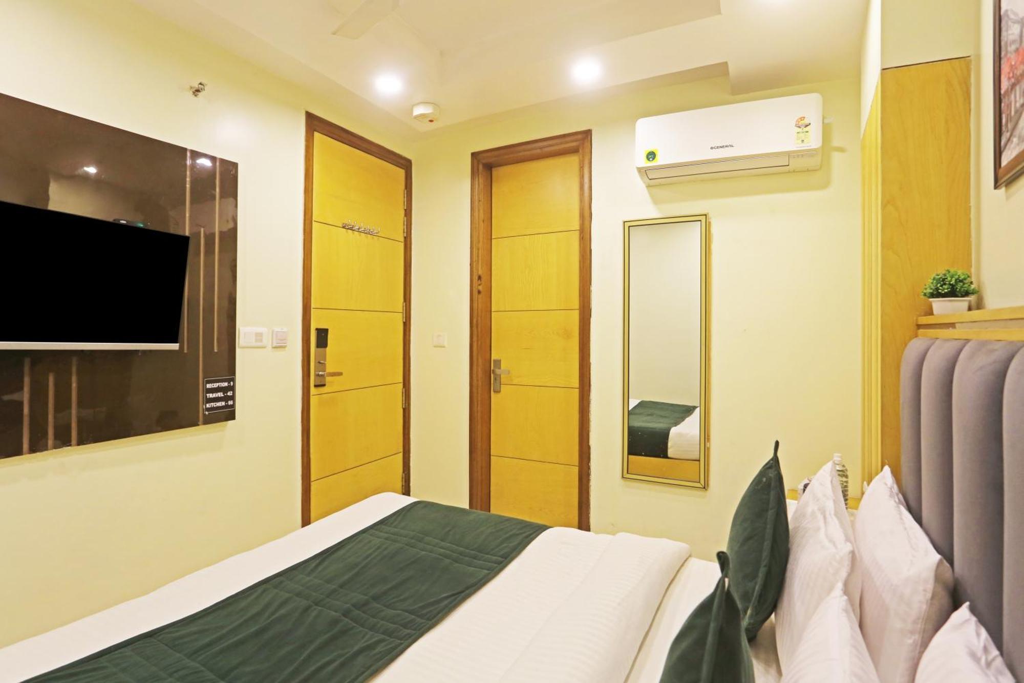 Hotel Aman Imperial Just A Minute Away From New Delhi Railway Station And Connaught Place מראה חיצוני תמונה