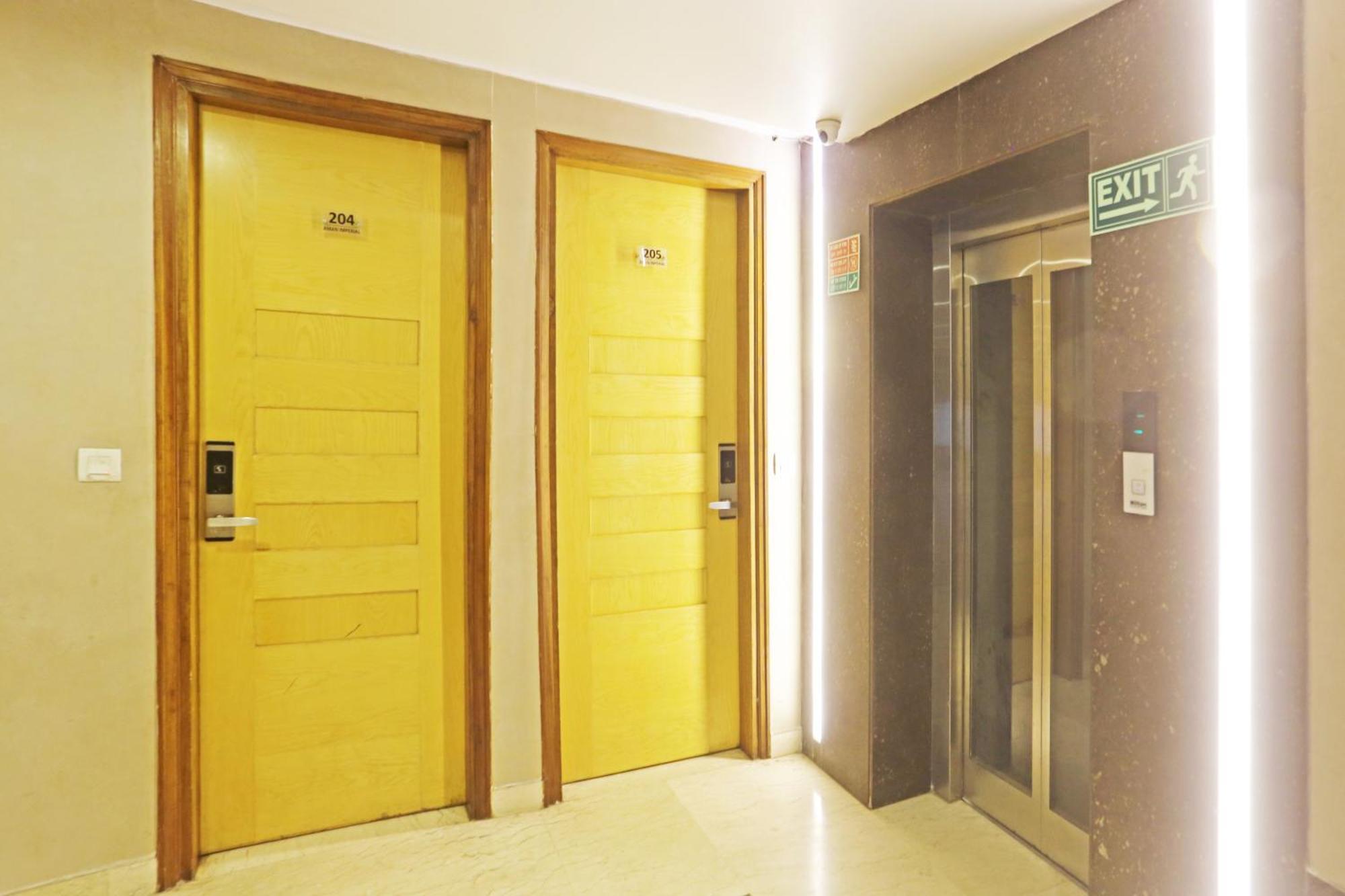 Hotel Aman Imperial Just A Minute Away From New Delhi Railway Station And Connaught Place מראה חיצוני תמונה