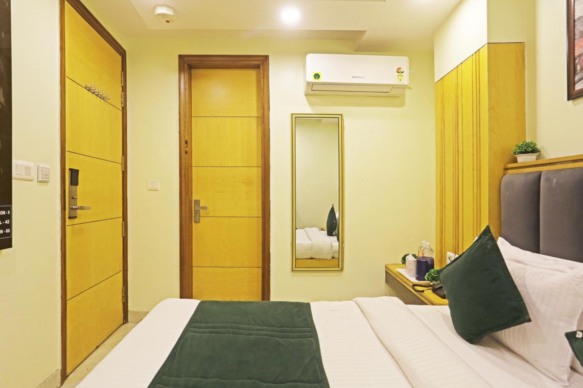 Hotel Aman Imperial Just A Minute Away From New Delhi Railway Station And Connaught Place מראה חיצוני תמונה