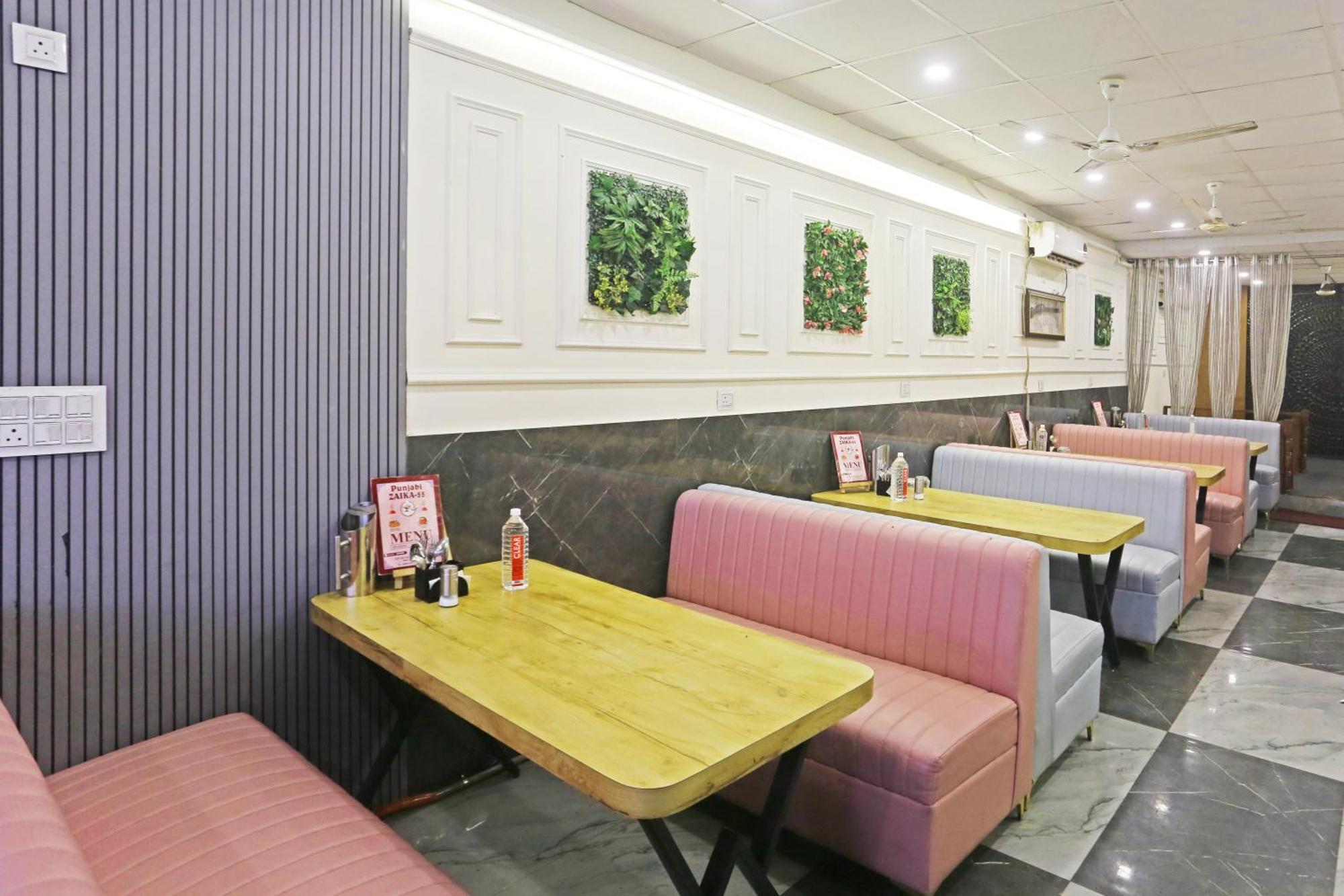 Hotel Aman Imperial Just A Minute Away From New Delhi Railway Station And Connaught Place מראה חיצוני תמונה