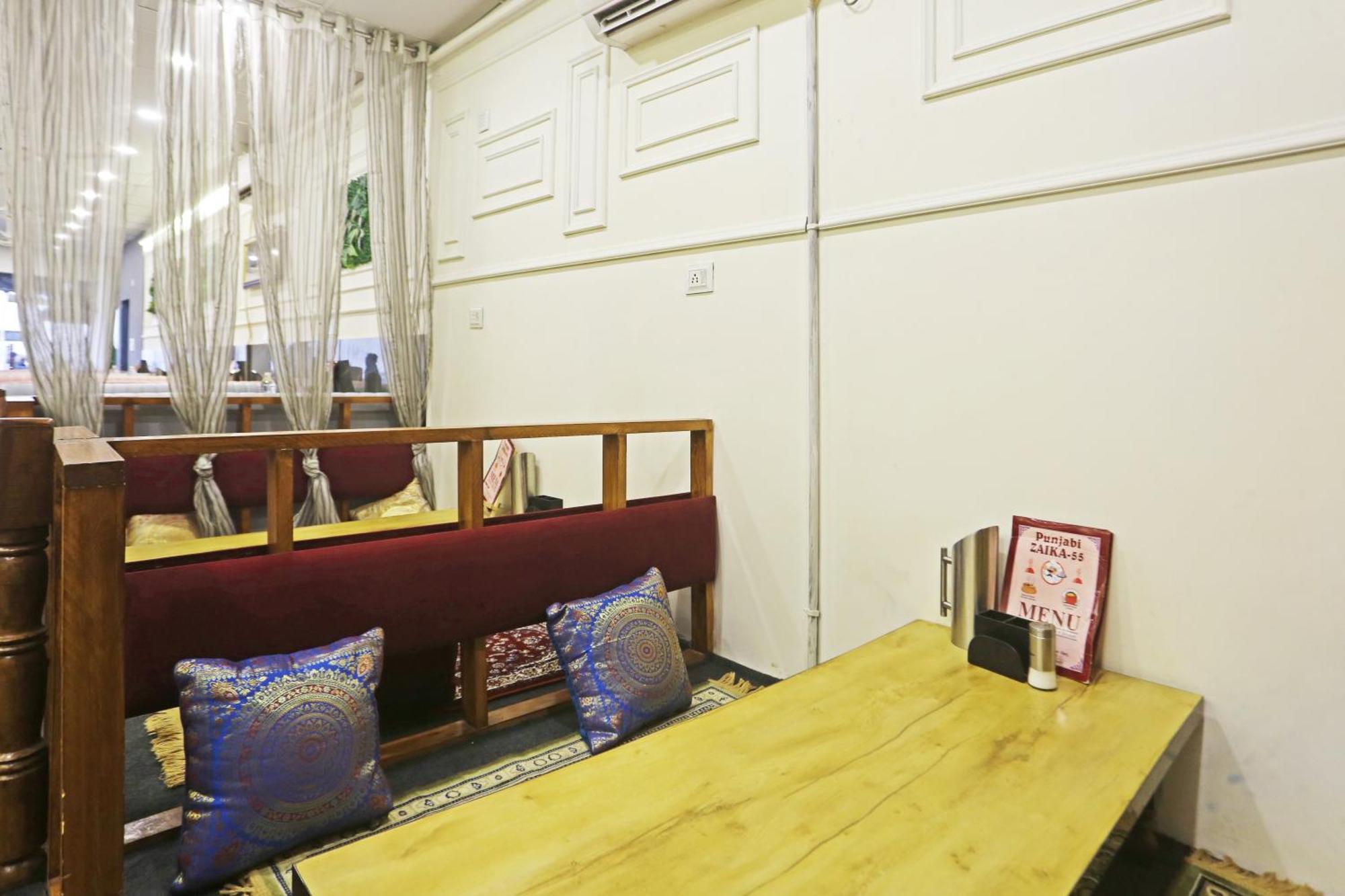 Hotel Aman Imperial Just A Minute Away From New Delhi Railway Station And Connaught Place מראה חיצוני תמונה